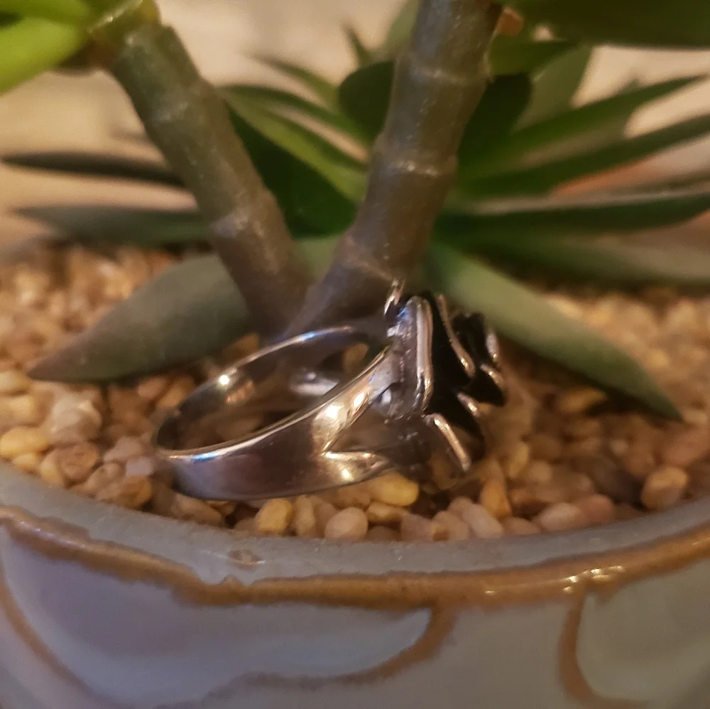 Stainless steel rose ring - Picture 3 of 5